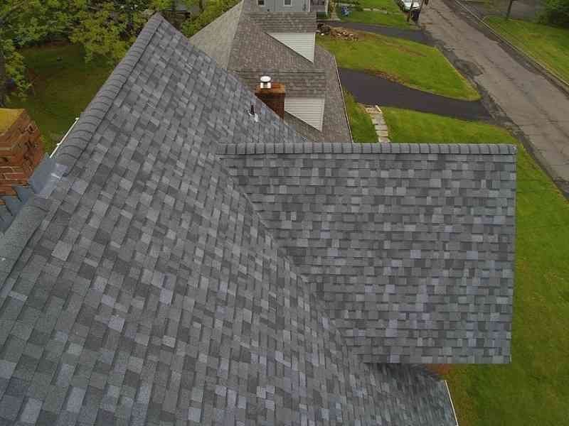 How Metal Roof Installation Handles Harsh Weather